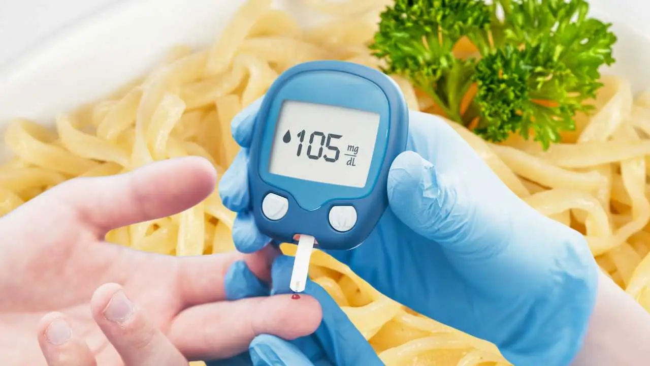 Glicemia alta al mattino: i cibi consigliati dai nutrizionisti per una colazione perfetta Glicemia alta al mattino: i cibi consigliati dai nutrizionisti per una colazione perfetta