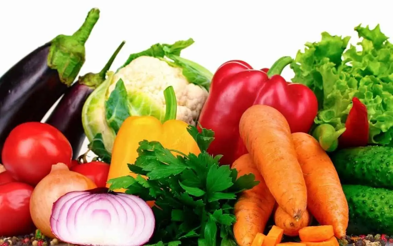 Come usare la cenere per ortaggi estivi: il consiglio degli agronomi per raccolti sani Come usare la cenere per ortaggi estivi: il consiglio degli agronomi per raccolti sani